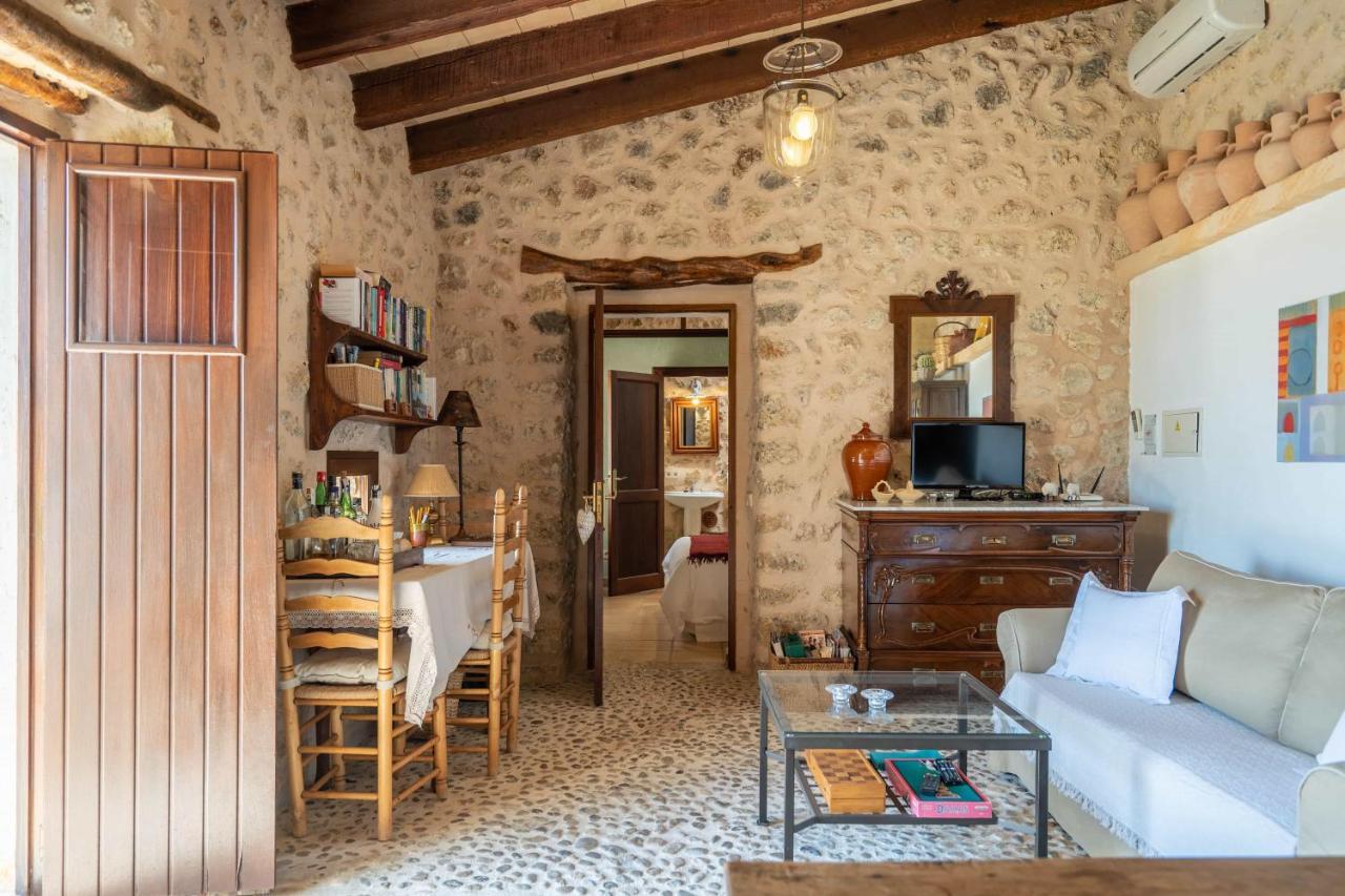 Can Pulit - Finca Romantica Para 2 Con Piscina Y Vistas En Сельва Экстерьер фото
